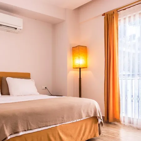 Old Town Hotel 3*